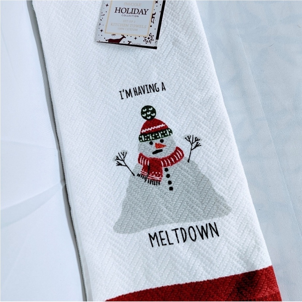 Snowman Winter Christmas Theme I Kitchen Towel Set of Two Cotton
NWT